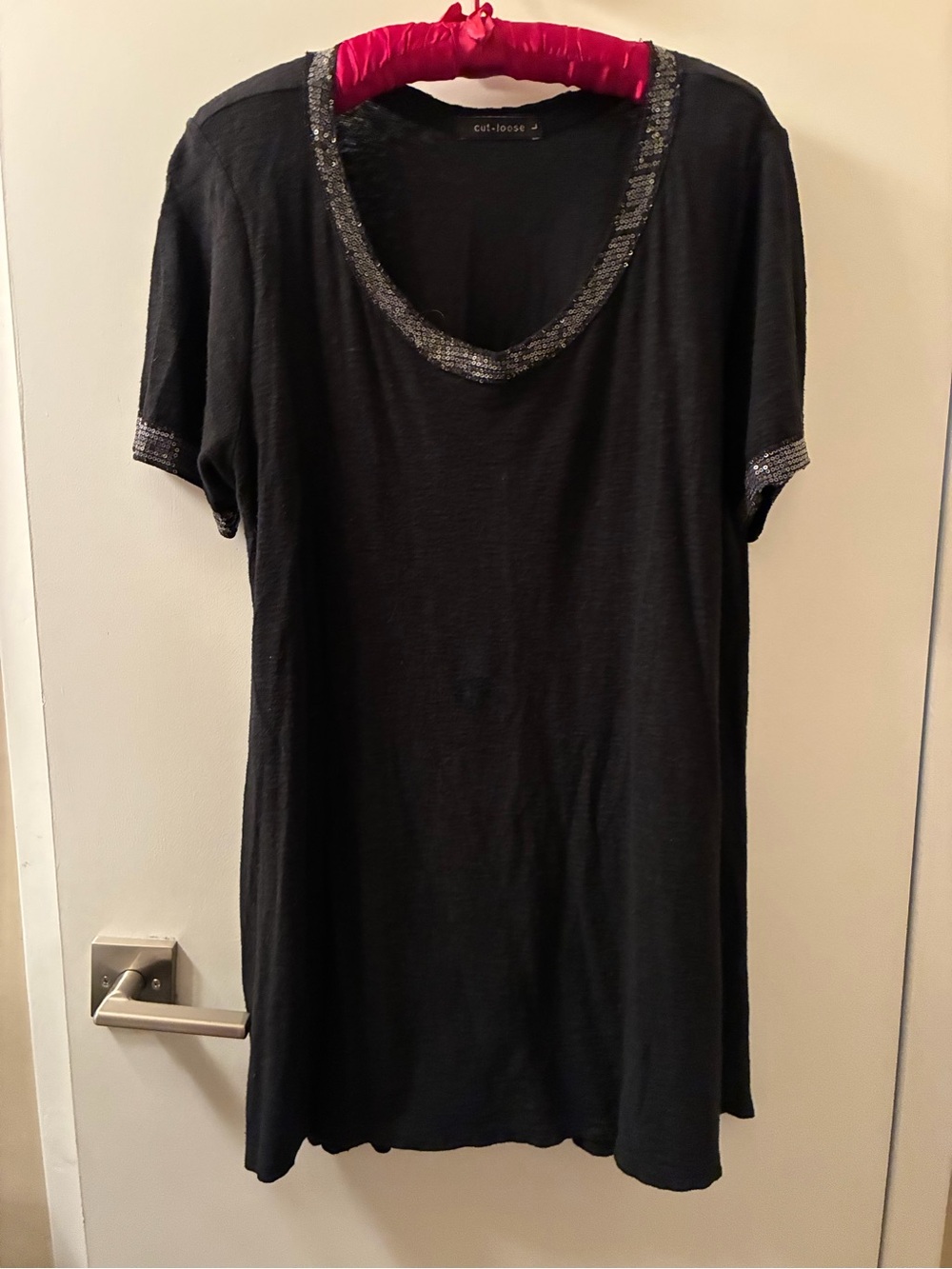 cut loose Black Short Sleeve V-Neck Tee with Sequin Trim